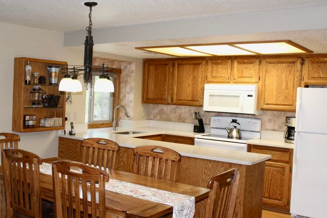 7-Dining-R10 | Image 7