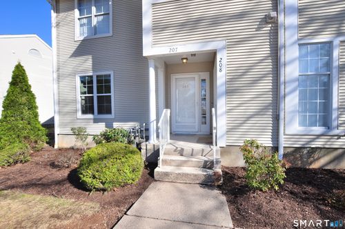 207-207 Country Club Ct, Rocky Hill, CT, 06067-3243 | Card Image