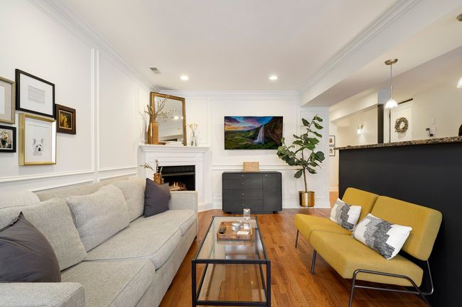 APT-1 - 3531 W Shakespeare Ave, Home with 2 bedrooms, 2 bathrooms and null parking in CHICAGO IL | Image 5