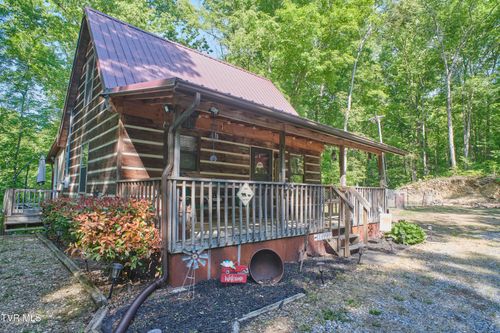 1092 Highway 25 E, Newport, TN, 37821-8302 | Card Image