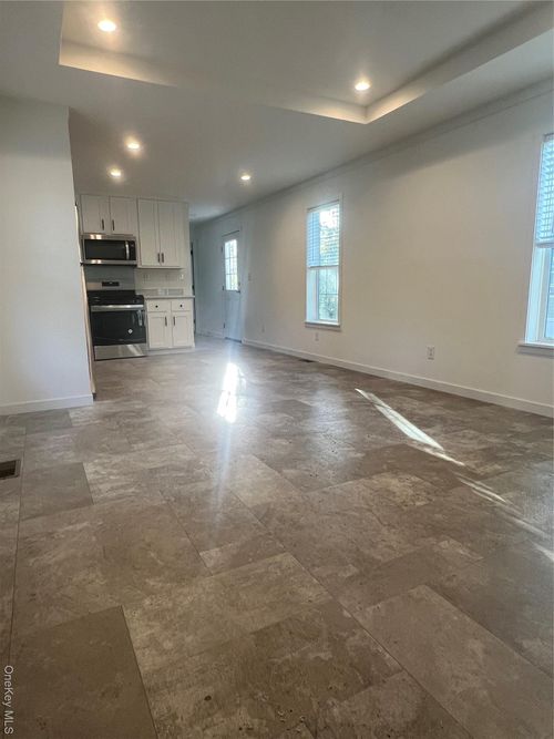 30 Shelley Ln, Wurtsboro, NY, 12790-4527 | Card Image