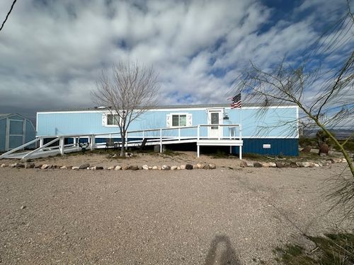 1225 S Dragoon Rd, Golden Valley, AZ, 86413-8128 | Card Image