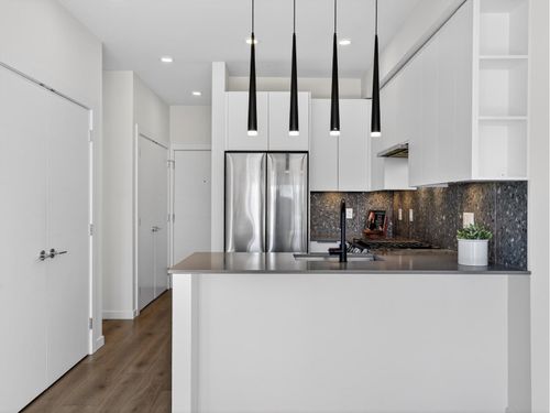 410-7920 206 St, Langley, BC, V2Y3X1 | Card Image