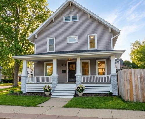 719 S Memorial Drive, APPLETON, WI, 54911 | Card Image