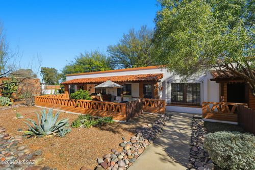 b-233 S Paseo Pena, Green Valley, AZ, 85614-2779 | Card Image