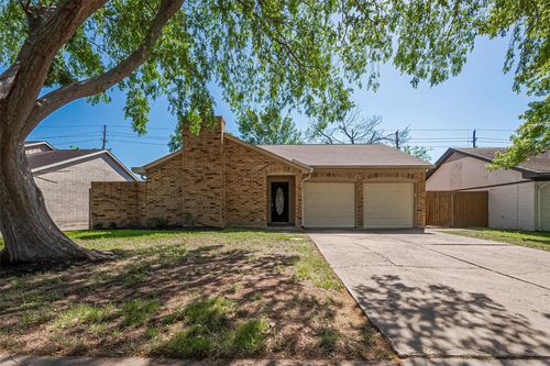 319 Gentilly Dr, Katy, TX, 77450-1732 | Card Image