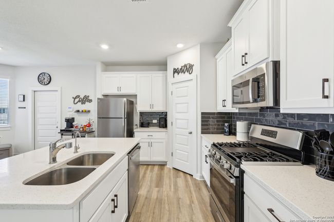 306 Banff Dr, House other with 3 bedrooms, 2 bathrooms and null parking in Kyle TX | Image 12