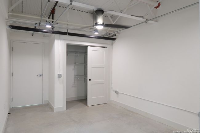 APT-306 - 215 Coca Cola Pl, Condo with 4 bedrooms, 2 bathrooms and null parking in San Antonio TX | Image 25