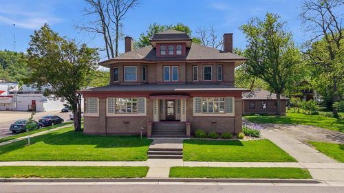 323 S Central Ave, RICHLAND CENTER, WI, 53581-2500 | Card Image