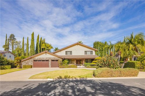 18411 Hillcrest Ave, Villa Park, CA, 92861-2744 | Card Image