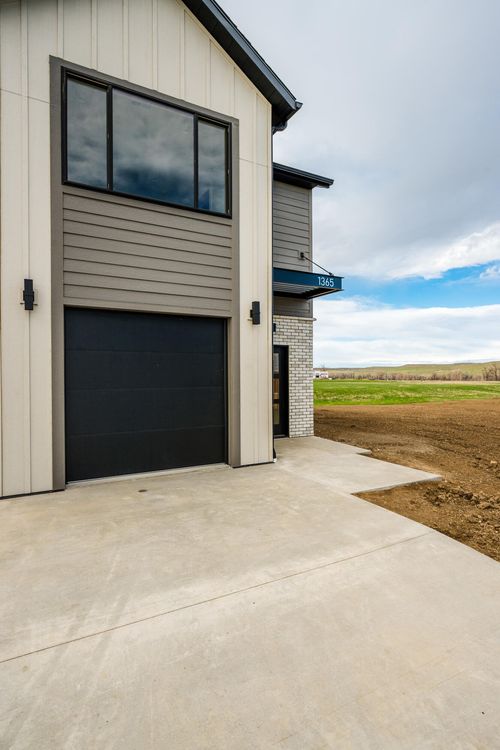1365 Duncan Drive, Sheridan, WY, 82801 | Card Image