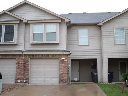 3920 Vista Mar Dr, Euless, TX, 76040-3459 | Card Image