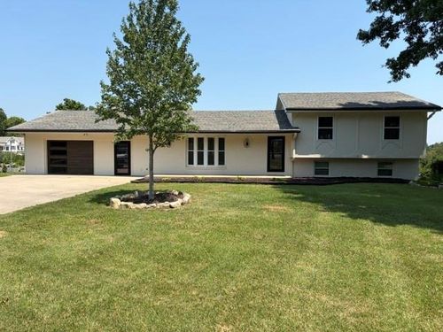 8381 Pratt Rd, Atchison, KS, 66002-4548 | Card Image