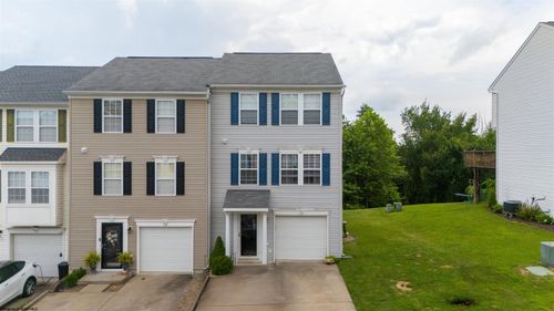 125 Birds Eye View Dr, Morgantown, WV, 26501-2297 | Card Image