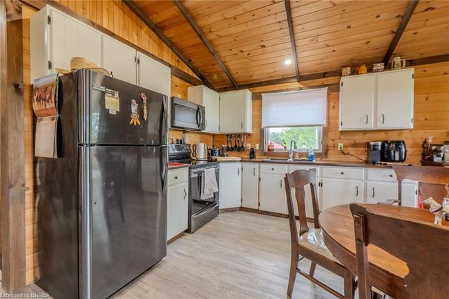 564 Adams Rd, House other with 3 bedrooms, 1 bathrooms and 17 parking in Mattawa ON | Image 21