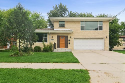 336 E Russell St, BARRINGTON, IL, 60010-4483 | Card Image