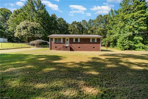 4988 Fairview Ct, Trinity, NC, 27370-8232 | Card Image