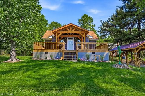 16251 River St Ne, Alliance, OH, 44601-9330 | Card Image