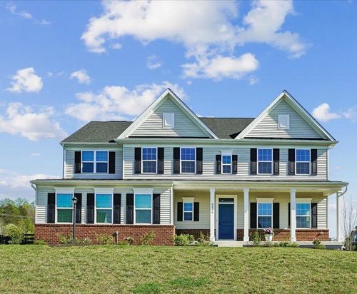 8016 International Dr, WARRENTON, VA, 20187-4750 | Card Image