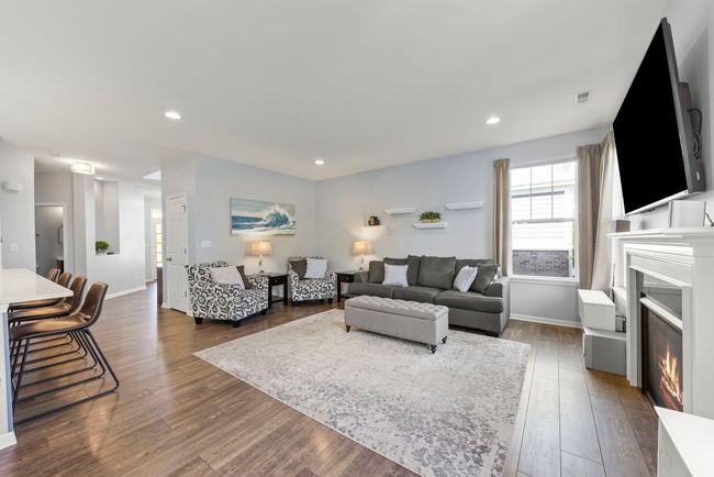27w120 Timber Creek Dr, Townhouse with 3 bedrooms, 3 bathrooms and 2 parking in Winfield IL | Image 7