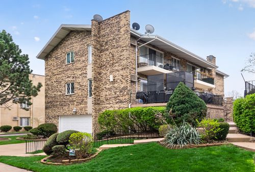 101-9620 Kedvale Ave, Oak Lawn, IL, 60453-6480 | Card Image