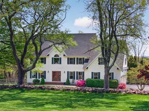 18 Almond Tree Ln, Warwick, NY, 10990-2442 | Card Image