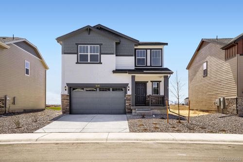 45894 Mill Ave, Bennett, CO, 80102-7033 | Card Image