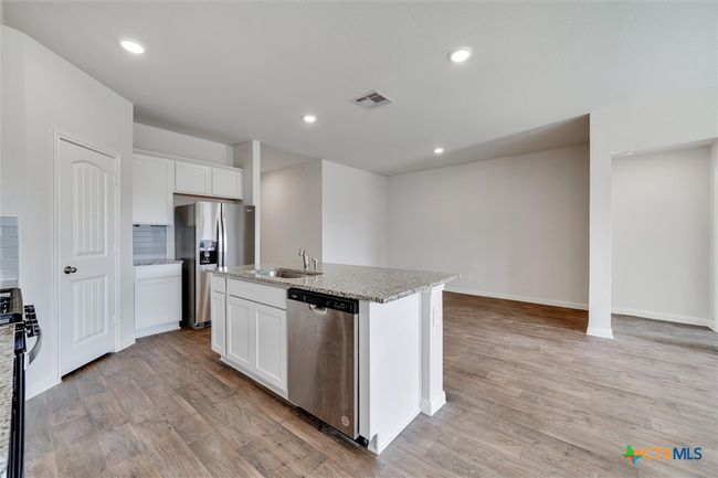 1306 Camden Ln, House other with 4 bedrooms, 2 bathrooms and null parking in Lockhart TX | Image 11