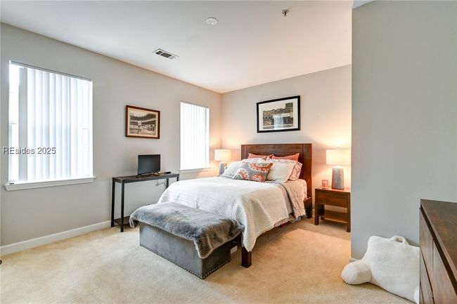 APT-1720 - 4 Indigo Run Dr, Condo with 2 bedrooms, 2 bathrooms and null parking in Hilton Head Island SC | Image 21