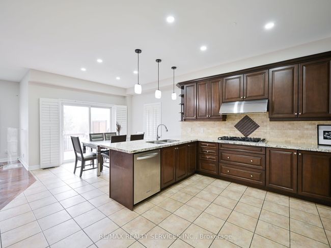 48 Game Creek Cres, House other with 8 bedrooms, 6 bathrooms and 4 parking in Brampton ON | Image 8