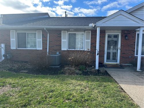 5444 Som Center Road, Willoughby, OH, 44094 | Card Image