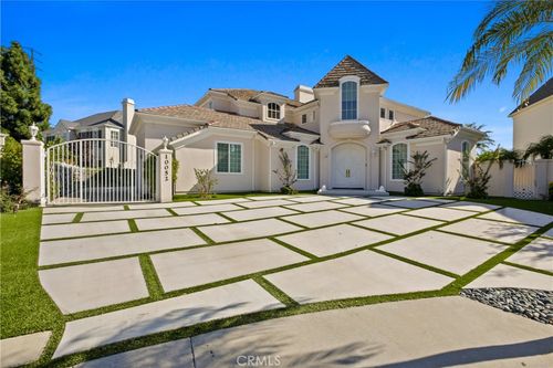 10052 Sycamore Cir, Villa Park, CA, 92861-4226 | Card Image