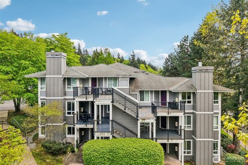 q201-3908 243rd Pl Se, Bothell, WA, 98021-6917 | Card Image