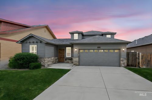 10130 W Brownstone Dr, Boise, ID, 83709-6989 | Card Image