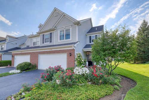 unit-d-4579 Half Moon Dr, Yorkville, IL, 60560-3085 | Card Image