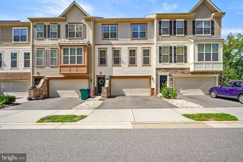 9016 Endicott Pl, LORTON, VA, 22079-4543 | Card Image