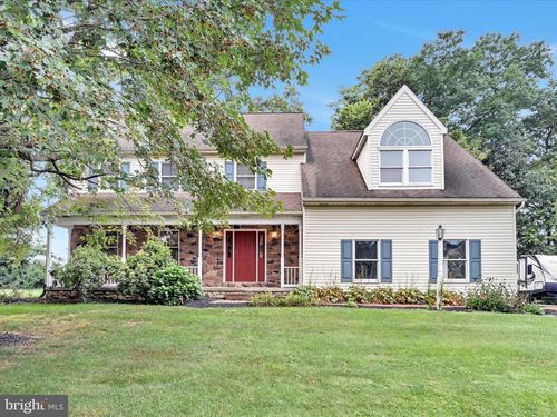 139 Strickler Run Dr, COLUMBIA, PA, 17512-9549 | Card Image