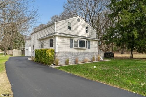 285 County Road 579, Bloomsbury, NJ, 08804-3317 | Card Image