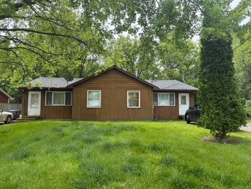 3007 30th St, Zion, IL, 60099-3025 | Card Image