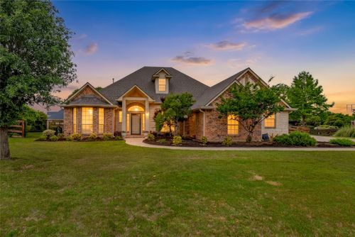 2304 Chipping Campden Rd, Argyle, TX, 76226-1589 | Card Image