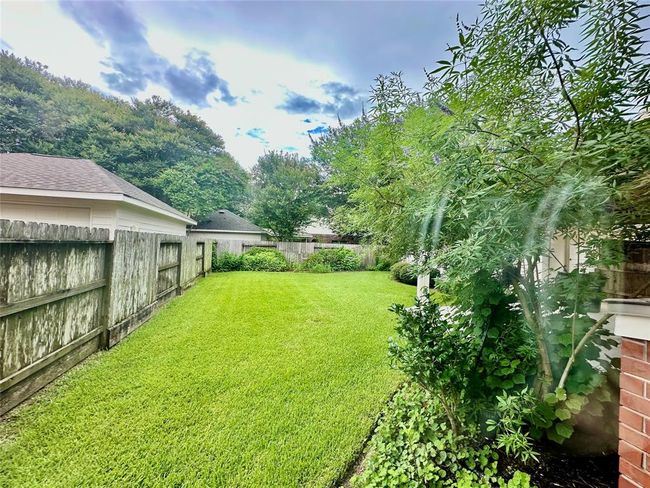 2716 W Oaks Cir E, House other with 4 bedrooms, 4 bathrooms and 2 parking in Pearland TX | Image 40