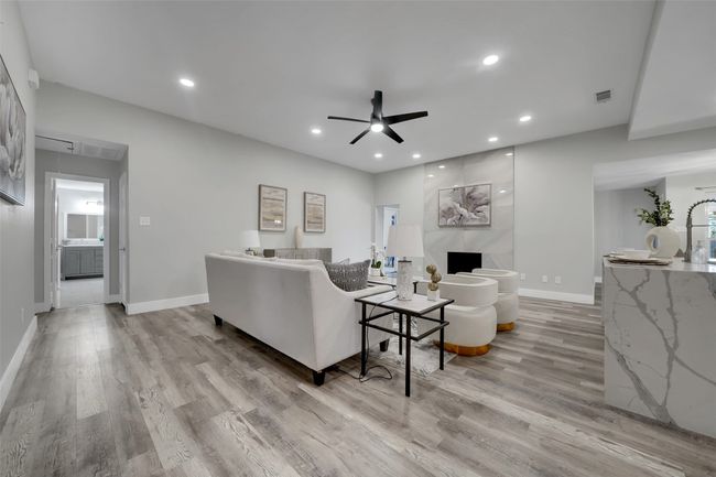 303 Riva Rdg, House other with 4 bedrooms, 3 bathrooms and null parking in Lucas TX | Image 4