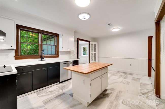 197 Briar Patch Rd, House other with 4 bedrooms, 2 bathrooms and null parking in Cullowhee NC | Image 7