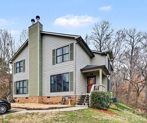 3240 Carlyle Dr Nw, Concord, NC, 28027-7693 | Card Image