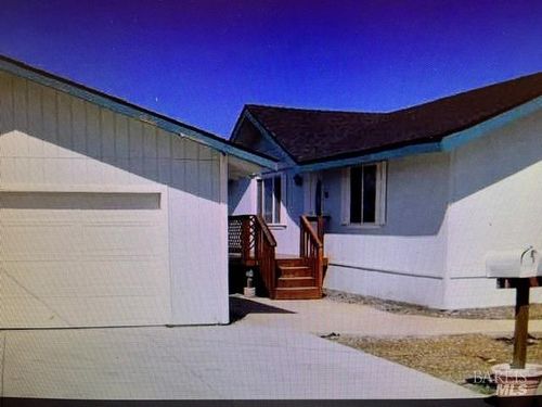 111 Church Lane, Cloverdale, CA, 95425 | Card Image
