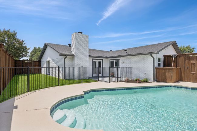 The pool decking has been updated - this is the perfect place for family and friends this summer! | Image 22