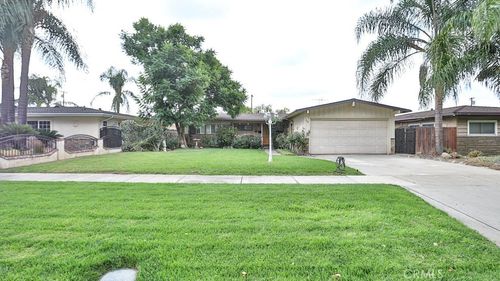 428 W 8th St, Upland, CA, 91786-6509 | Card Image