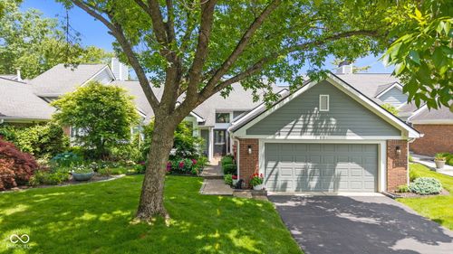 8103 Clearwater Pkwy, Indianapolis, IN, 46240-4906 | Card Image