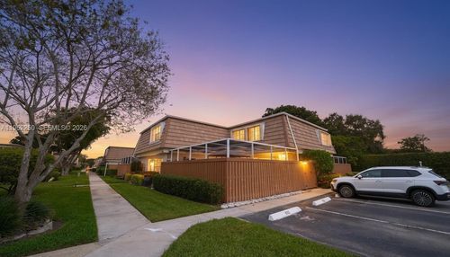 b-11625 Winchester Dr, Palm Beach Gardens, FL, 33410-2695 | Card Image