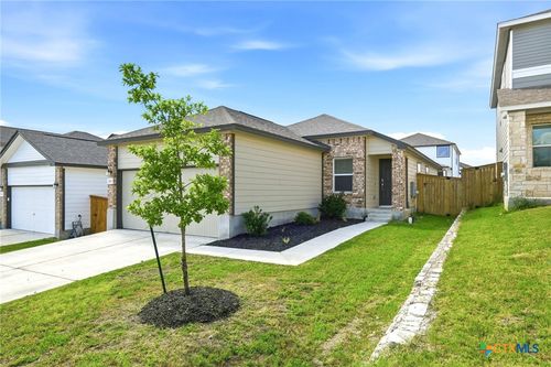 220 Lucky Texan Rd, Jarrell, TX, 76537-2112 | Card Image